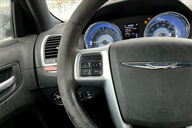 2012 Chrysler 300 Unknown