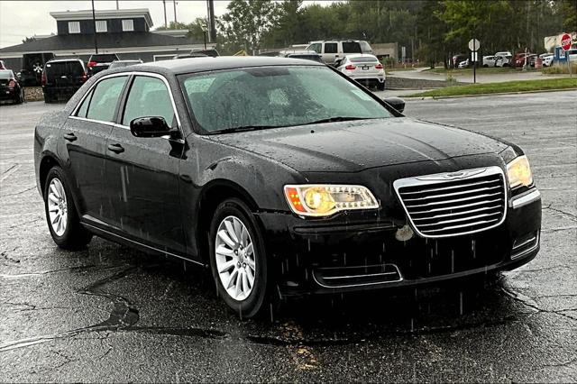 2012 Chrysler 300 Unknown