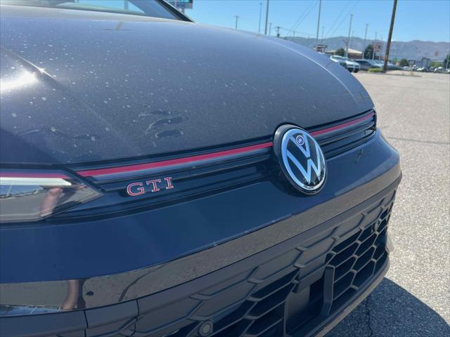 2025 Volkswagen Golf GTI 2.0T SE