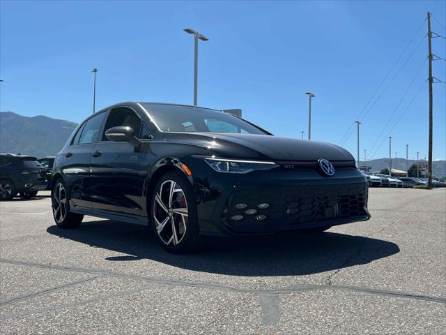 2025 Volkswagen Golf GTI 2.0T SE