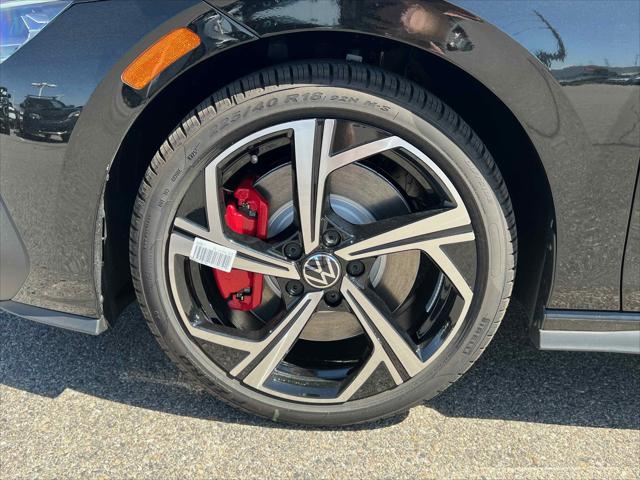 2025 Volkswagen Golf GTI 2.0T SE