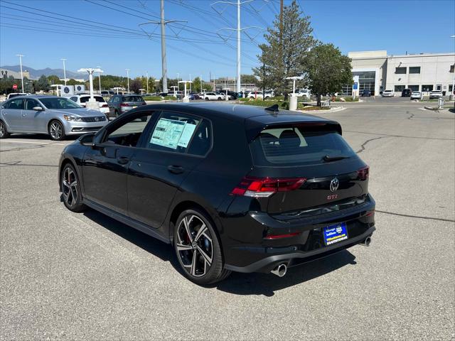 2025 Volkswagen Golf GTI 2.0T SE