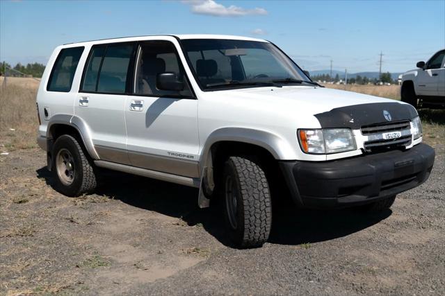 2002 Isuzu Trooper S