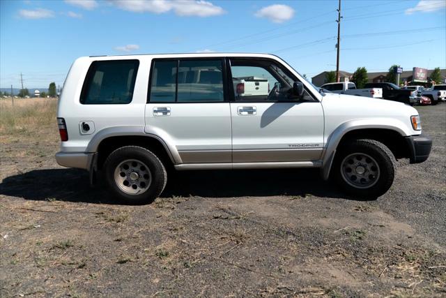 2002 Isuzu Trooper S