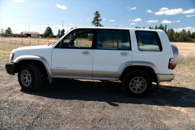 2002 Isuzu Trooper S