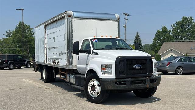 2017 Ford F-650 Base