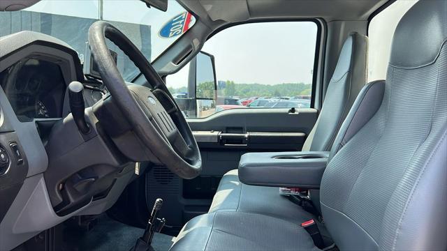 2017 Ford F-650 Base