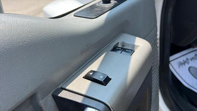 2017 Ford F-650 Base