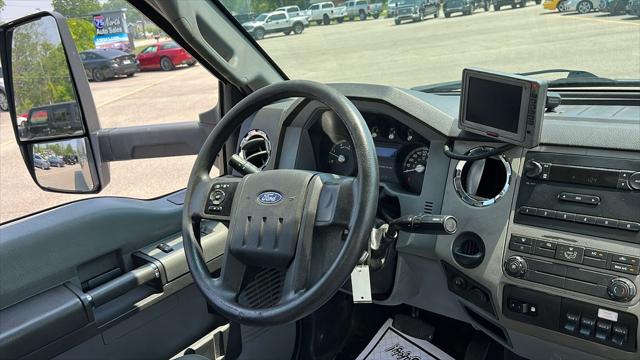 2017 Ford F-650 Base