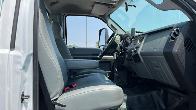 2017 Ford F-650 Base