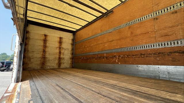 2017 Ford F-650 Base