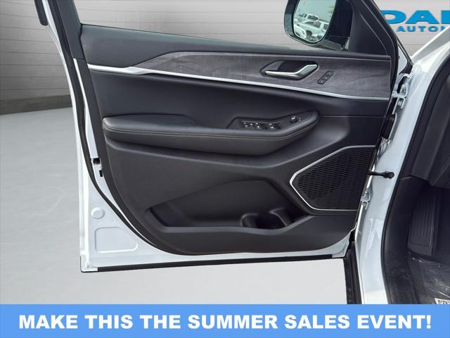 2025 Jeep Grand Cherokee L Limited 4x4