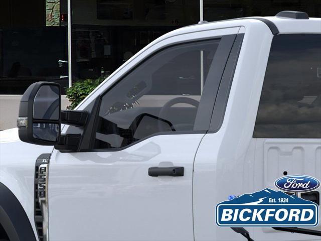2025 Ford F-550 XL