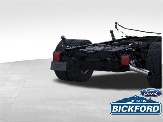 2025 Ford F-550 XL