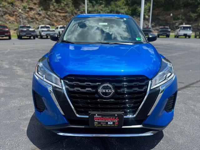 2025 Nissan Kicks S