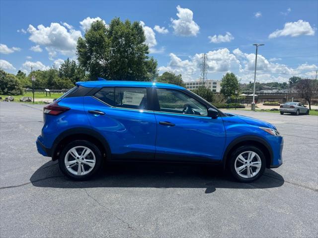 2025 Nissan Kicks S
