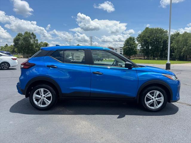 2025 Nissan Kicks S