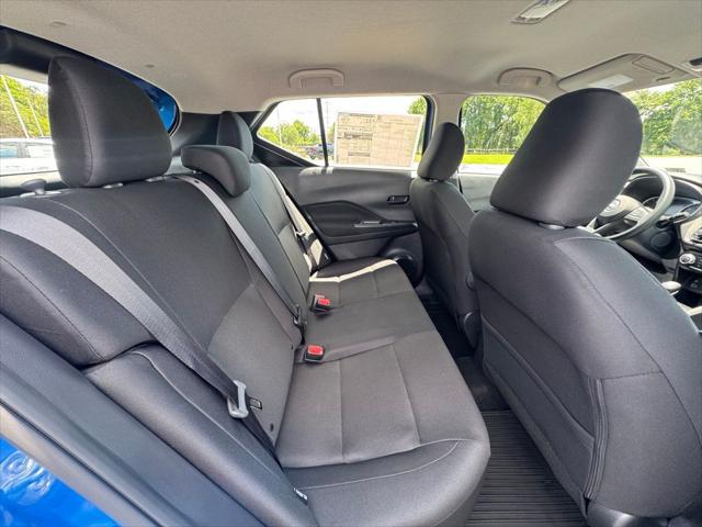 2025 Nissan Kicks S