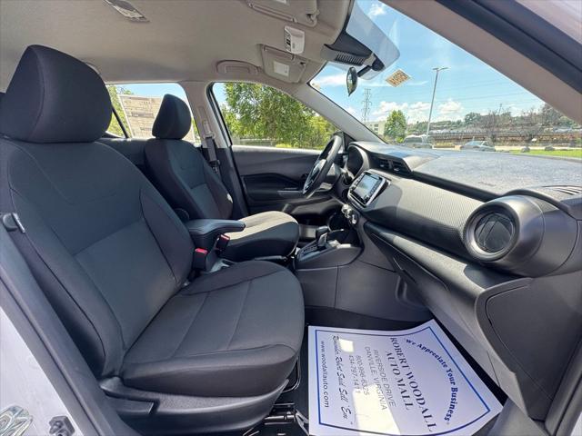 2025 Nissan Kicks S