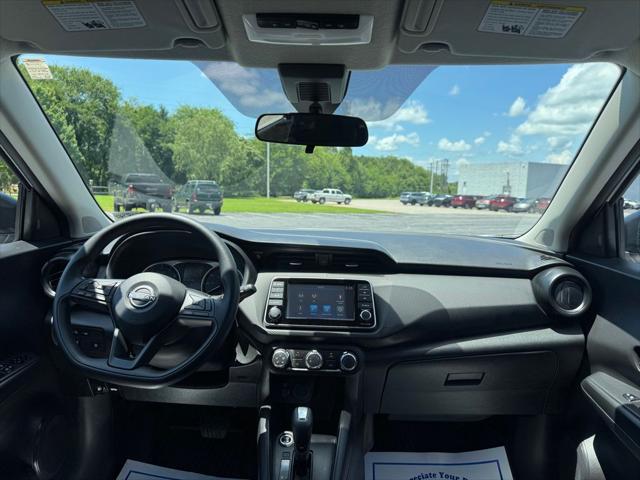 2025 Nissan Kicks S