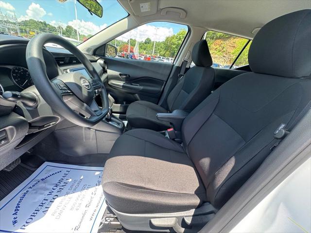 2025 Nissan Kicks S