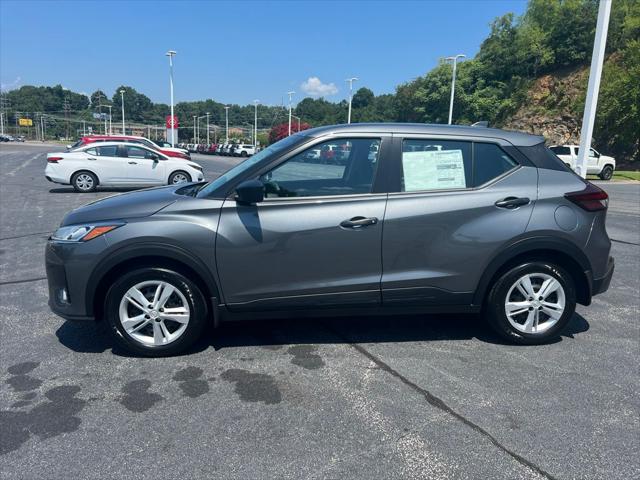 2025 Nissan Kicks S
