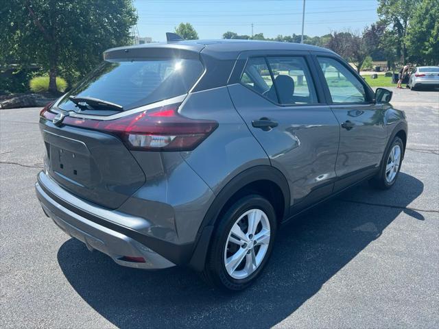 2025 Nissan Kicks S