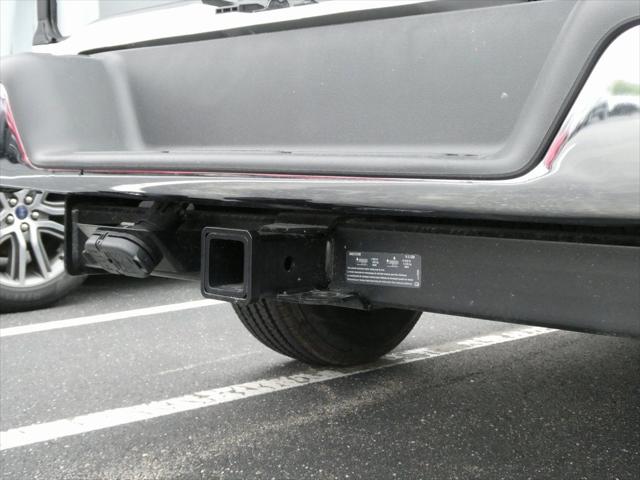 2025 GMC Savana Cargo RWD 3500 Regular Wheelbase Work Van