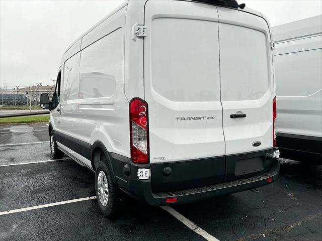 2024 Ford Transit Cargo Van Base
