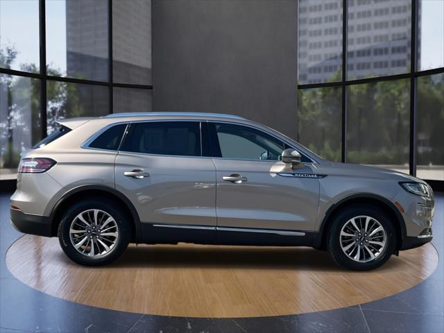 2021 Lincoln Nautilus Standard
