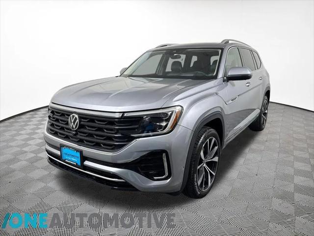 2024 Volkswagen Atlas 2.0T SEL Premium R-Line for sale in Eau Claire, WI