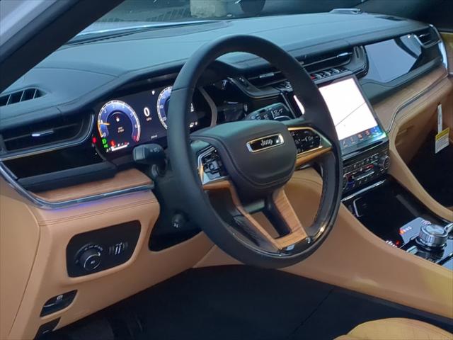 2025 Jeep Grand Cherokee GRAND CHEROKEE SUMMIT RESERVE 4X4