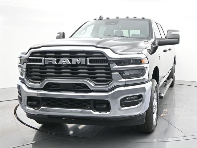 2026 RAM Ram 3500 RAM 3500 TRADESMAN CREW CAB 4X4 8 BOX