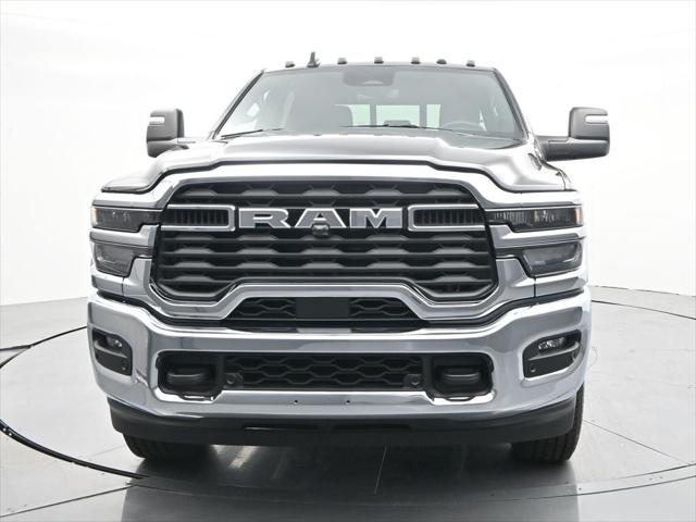 2026 RAM Ram 3500 RAM 3500 TRADESMAN CREW CAB 4X4 8 BOX
