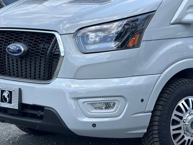 2025 Ford Transit Cargo Van Base