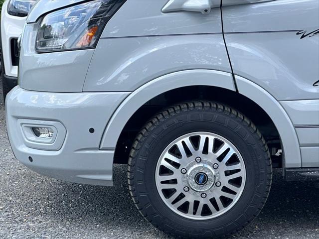 2025 Ford Transit Cargo Van Base
