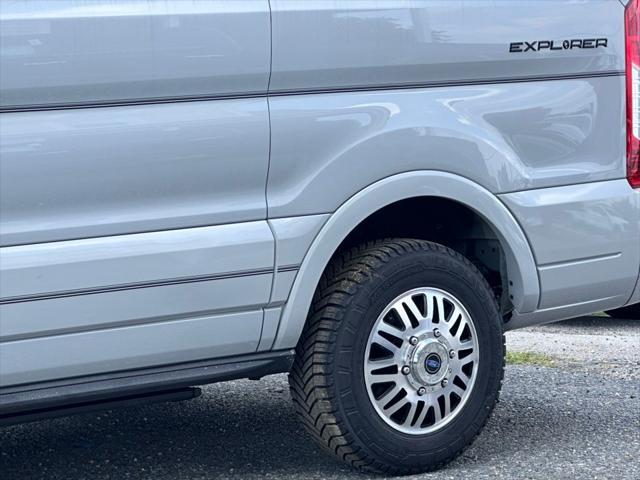 2025 Ford Transit Cargo Van Base