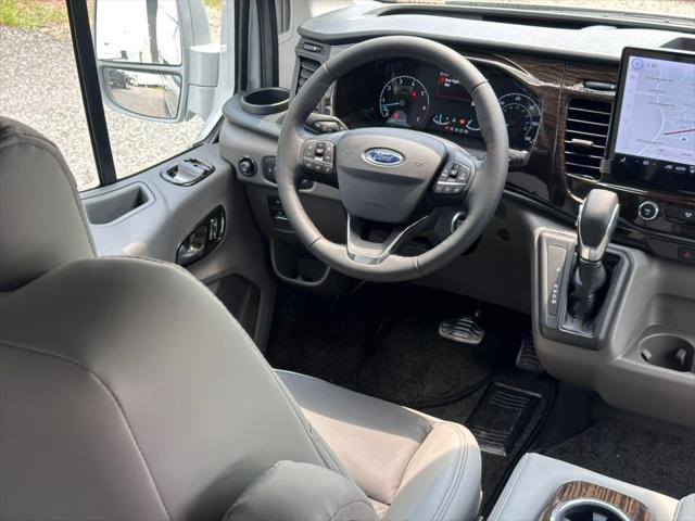 2025 Ford Transit Cargo Van Base