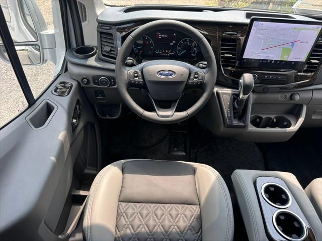 2025 Ford Transit Cargo Van Base