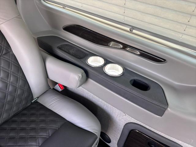 2025 Ford Transit Cargo Van Base
