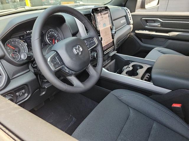 2025 RAM Ram 1500 RAM 1500 BIG HORN CREW CAB 4X4 57 BOX