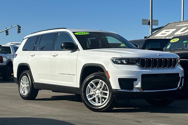2025 Jeep Grand Cherokee GRAND CHEROKEE L LAREDO X 4X2 2025 Jeep Grand Cherokee GRAND CHEROKEE L LAREDO X 4X2