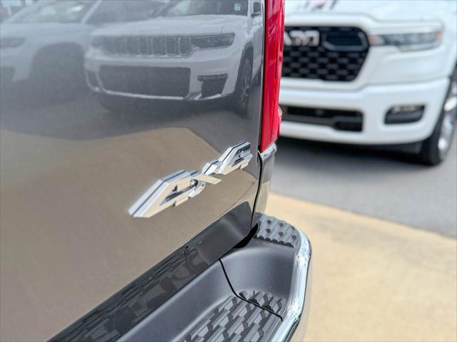 2025 RAM Ram 1500 RAM 1500 BIG HORN CREW CAB 4X4 57 BOX 2025 RAM Ram 1500 RAM 1500 BIG HORN CREW CAB 4X4 57 BOX