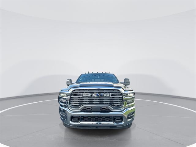 2026 RAM Ram 3500 Chassis Cab RAM 3500 TRADESMAN CREW CAB CHASSIS 4X4 60 CA 2026 RAM Ram 3500 Chassis Cab RAM 3500 TRADESMAN CREW CAB CHASSIS 4X4 60 CA