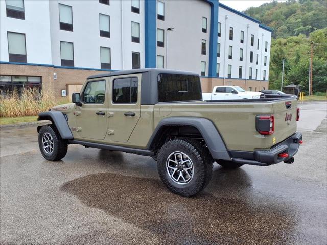 2025 Jeep Gladiator GLADIATOR RUBICON 4X4