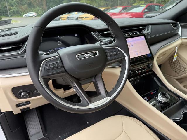 2025 Jeep Grand Cherokee GRAND CHEROKEE L LIMITED 4X4 2025 Jeep Grand Cherokee GRAND CHEROKEE L LIMITED 4X4