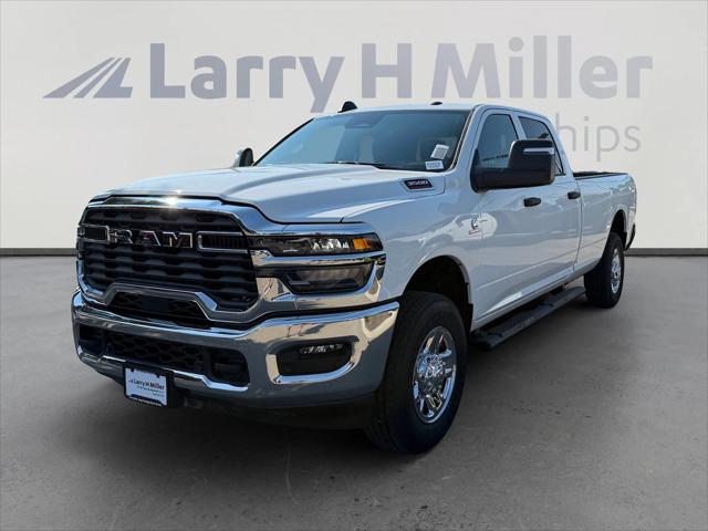 2026 RAM Ram 3500 RAM 3500 TRADESMAN CREW CAB 4X4 8 BOX