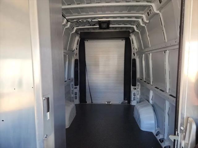 2025 Ram ProMaster Step Van Super High Roof 159" WB EXT