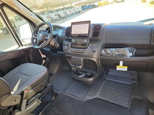 2025 Ram ProMaster Step Van Super High Roof 159" WB EXT