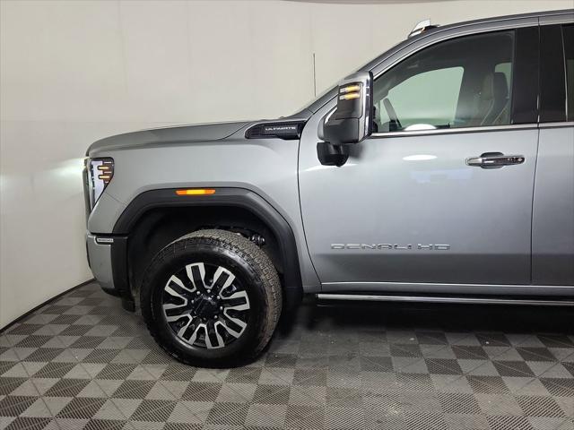 2025 GMC Sierra 3500HD 4WD Crew Cab Long Bed Denali Ultimate